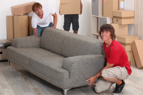 Free quote policy for a van and man service in Kenton